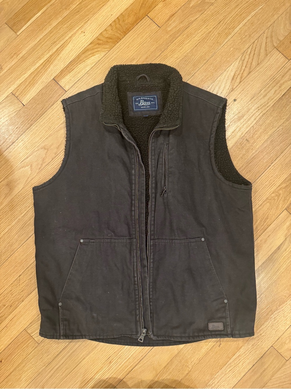 G.H. Bass & Co. Black Sherpa-Lined Work Vest